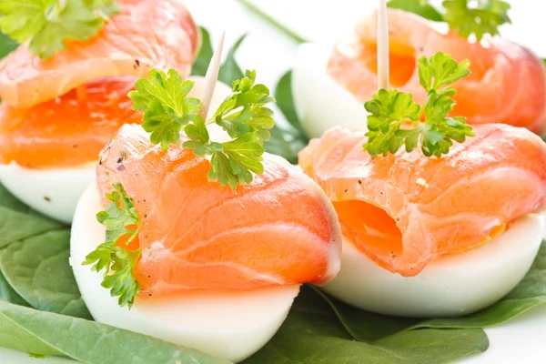 Eggs and salted trout — Stock Photo, Image