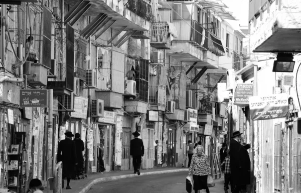 Calle central de la zona ultraortodoxa de Jerusalén - Mea Shearim —  Fotos de Stock