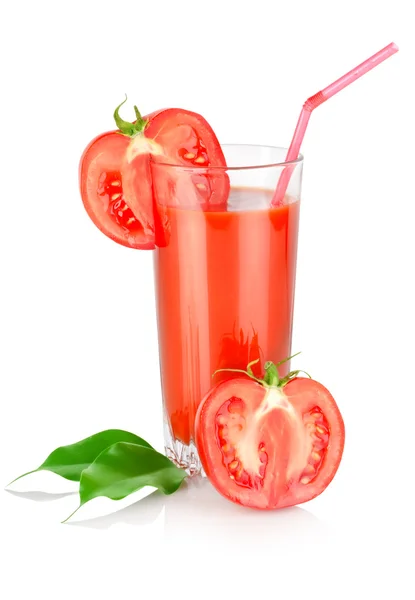 Томатный сок и помидор — стоковое фото