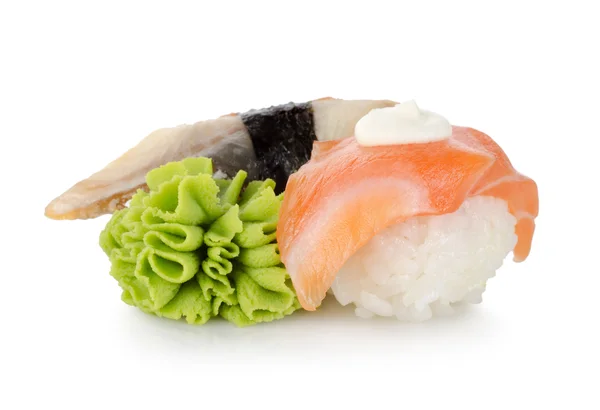 Sushi e wasabi isolados — Fotografia de Stock