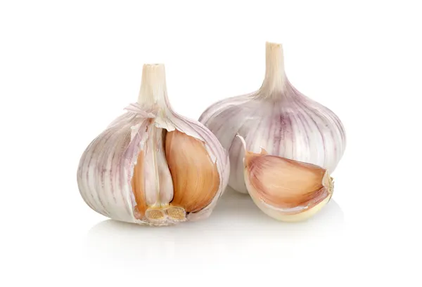 Dois garlics e cravos — Fotografia de Stock