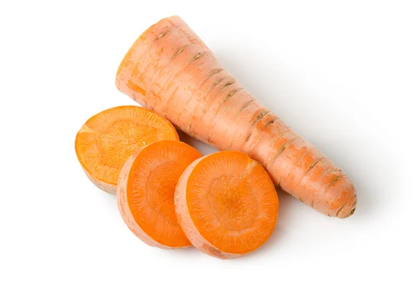 Zanahorias frescas aisladas sobre un blanco —  Fotos de Stock
