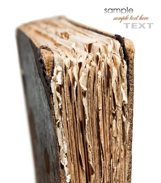 En gammal bok med skrynkliga blad — Stockfoto