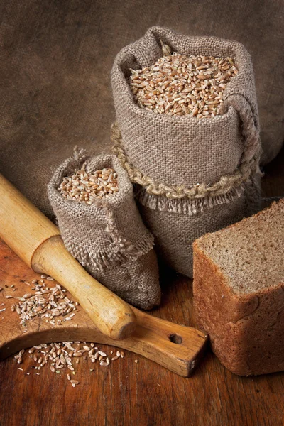 Ekmek buğday çuvalı — Stok fotoğraf