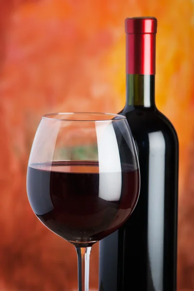 Vin, verre et bouteille — Photo