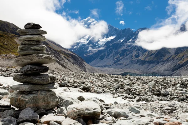 stock image Hooker Valley w Aoraki, Mt Cook, Southern Alps, NZ