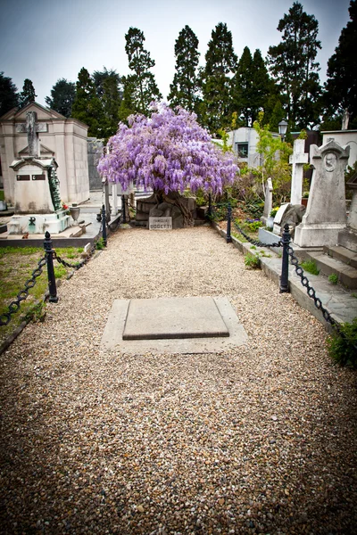 Kyrkogården arkitektur - Europa — Stockfoto
