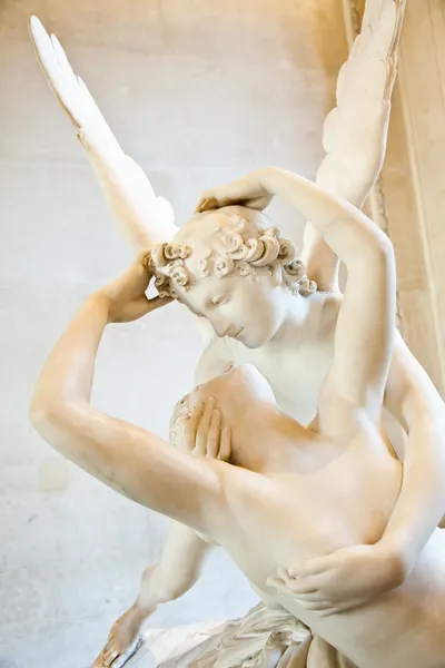 Psique revivido por beso de Cupido — Foto de Stock