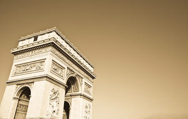 Парижа - Тріумфальної арки — стокове фото