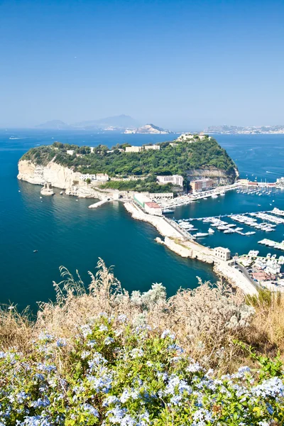 Неаполитанский залив — стоковое фото