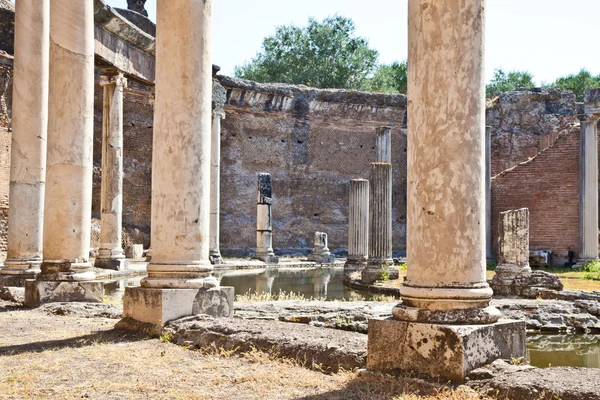 Columnas romanas —  Fotos de Stock