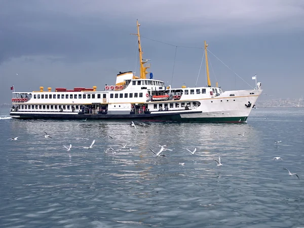 Istanbul ferry — Stock Photo, Image