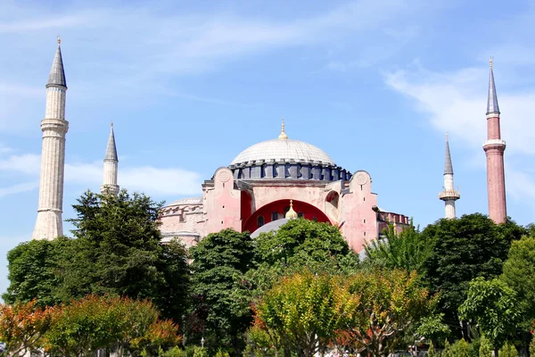 Hagia Sophia wiosną — Zdjęcie stockowe