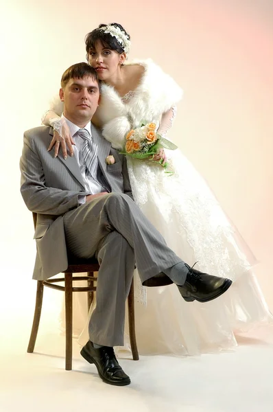 Bridegroom and bride — Stock Photo, Image