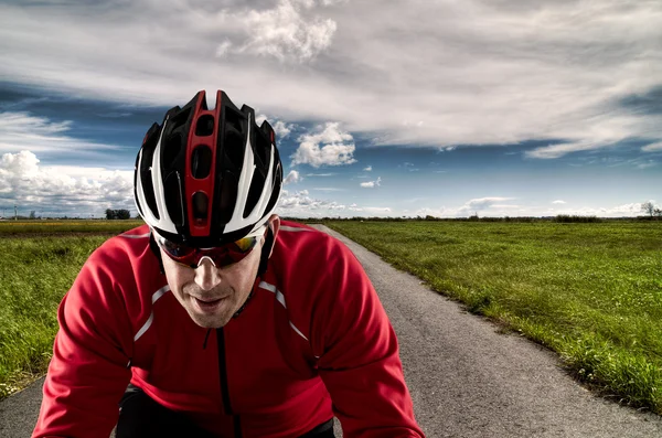 Cyclist on the road — Stock Photo, Image