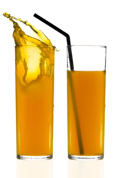 Iki su bardağı portakal suyu — Stok fotoğraf