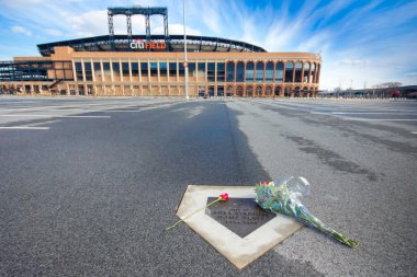 Gary Carter Memorial Citifield clipart