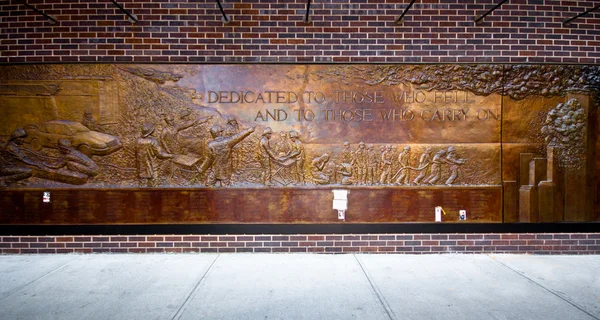 9/11 の消防士の記念ニューヨーク — ストック写真