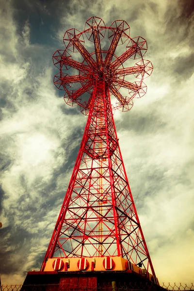 Fallschirmsprung — Stockfoto