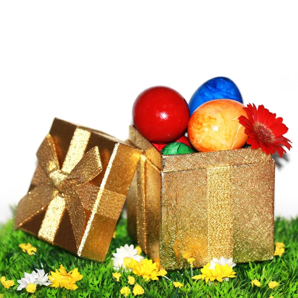 Caja de regalo de Pascua — Foto de Stock