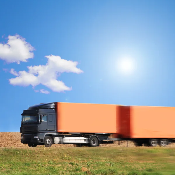 Camion in autostrada — Foto Stock