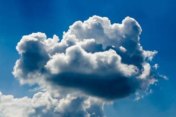 Opluchting mooie wolken — Stockfoto