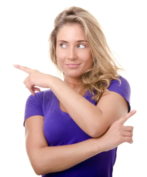 Loira jovem mulher faz um gesto apontando — Fotografia de Stock