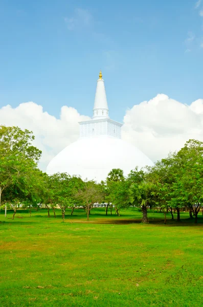 Ruvanmali Maha Stupa Anuradhapura — Zdjęcie stockowe