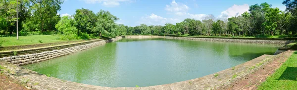 Abhajagiri obří rybník — Stock fotografie