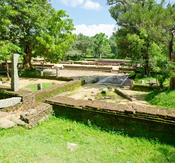 Rovine della città sacra Anuradhapura, Sri Lanka — Foto Stock