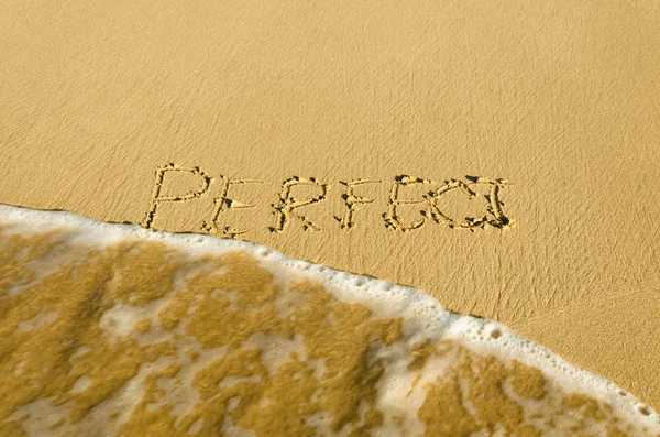 Inscriptie op het zand — Stockfoto