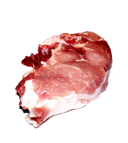 Νωπό ωμό κρέας σε λευκό φόντο — Φωτογραφία Αρχείου