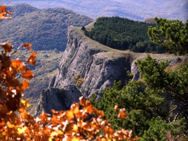 Kırım Dağları manzaraları.