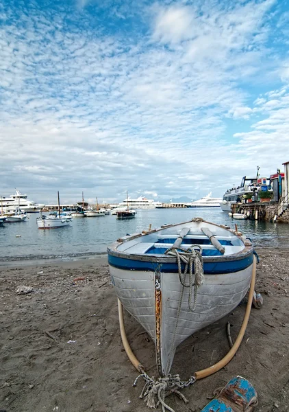 Capri, łódź — Zdjęcie stockowe