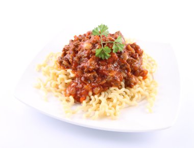 Düdük bolognese sos ile