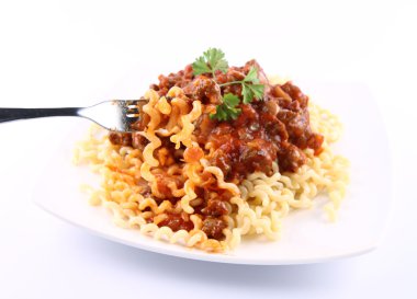 Düdük bolognese sos ile