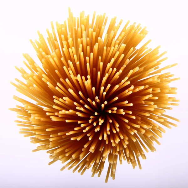 Raw spaghetti — Stock Photo, Image