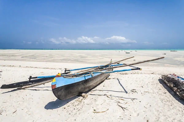 Outrigger canoes — Stock Photo, Image