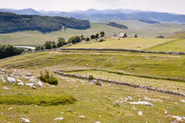 Valley - durmitor Köyü