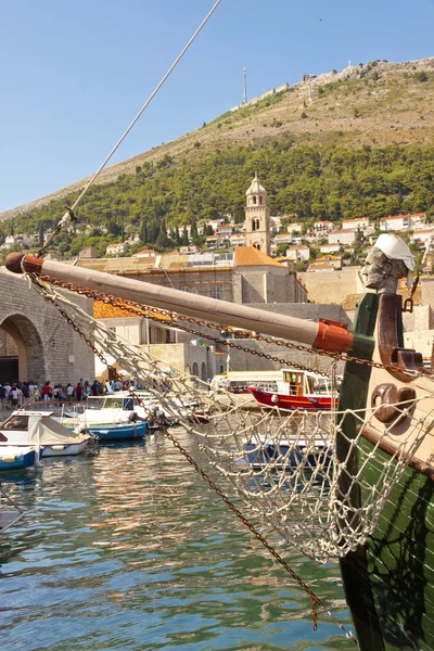 Blick auf den Yachthafen in Dubrovnik — Stockfoto