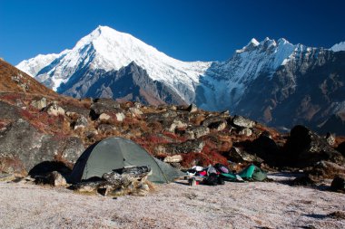 Çadır ve langtang tepe