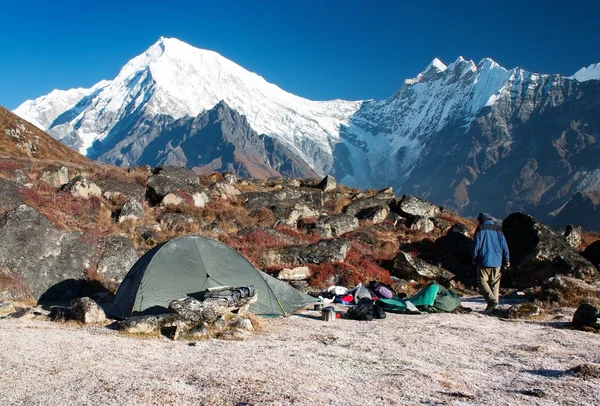 Langtang peak und camping — Stockfoto