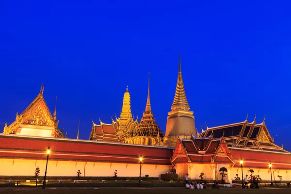 Ναός της Ταϊλάνδης μεγάλο παλάτι, την αυγή, Μπανγκόκ — Φωτογραφία Αρχείου