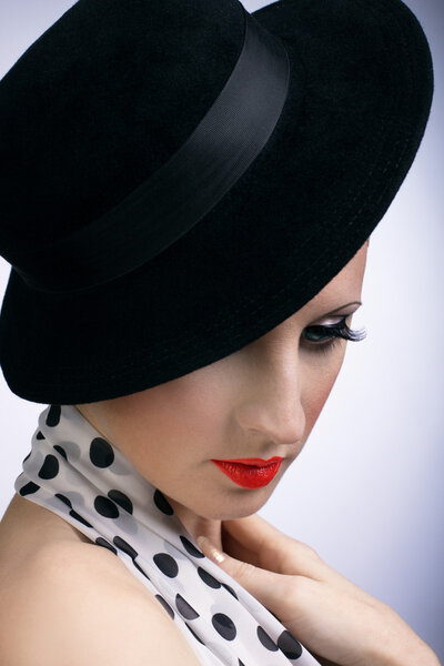 Ретро красивая женщина
