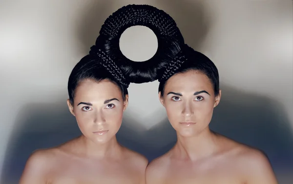 Studio beauty portrait of twins hair concept — Stock Photo, Image