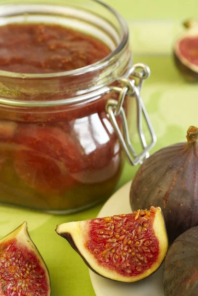 Fig jam with citrus segments — Stock Photo, Image