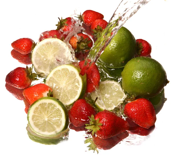 Lime and strawberry — Stock Photo, Image