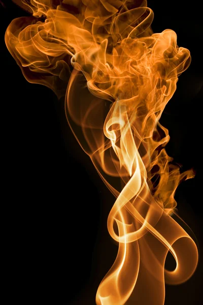 Tűz és a füst a fekete háttér — Stock Fotó