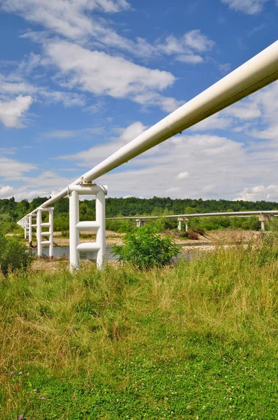 De hoge druk pijpleiding — Stockfoto