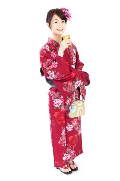 Schöne Kimono-Frau — Stockfoto